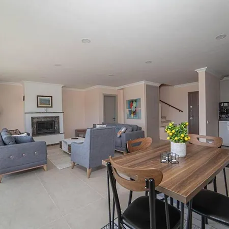 Lovely Duplex With Amazing View In Gocek Apartment *