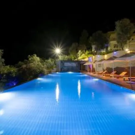 Lovely Duplex With Amazing View In Gocek
